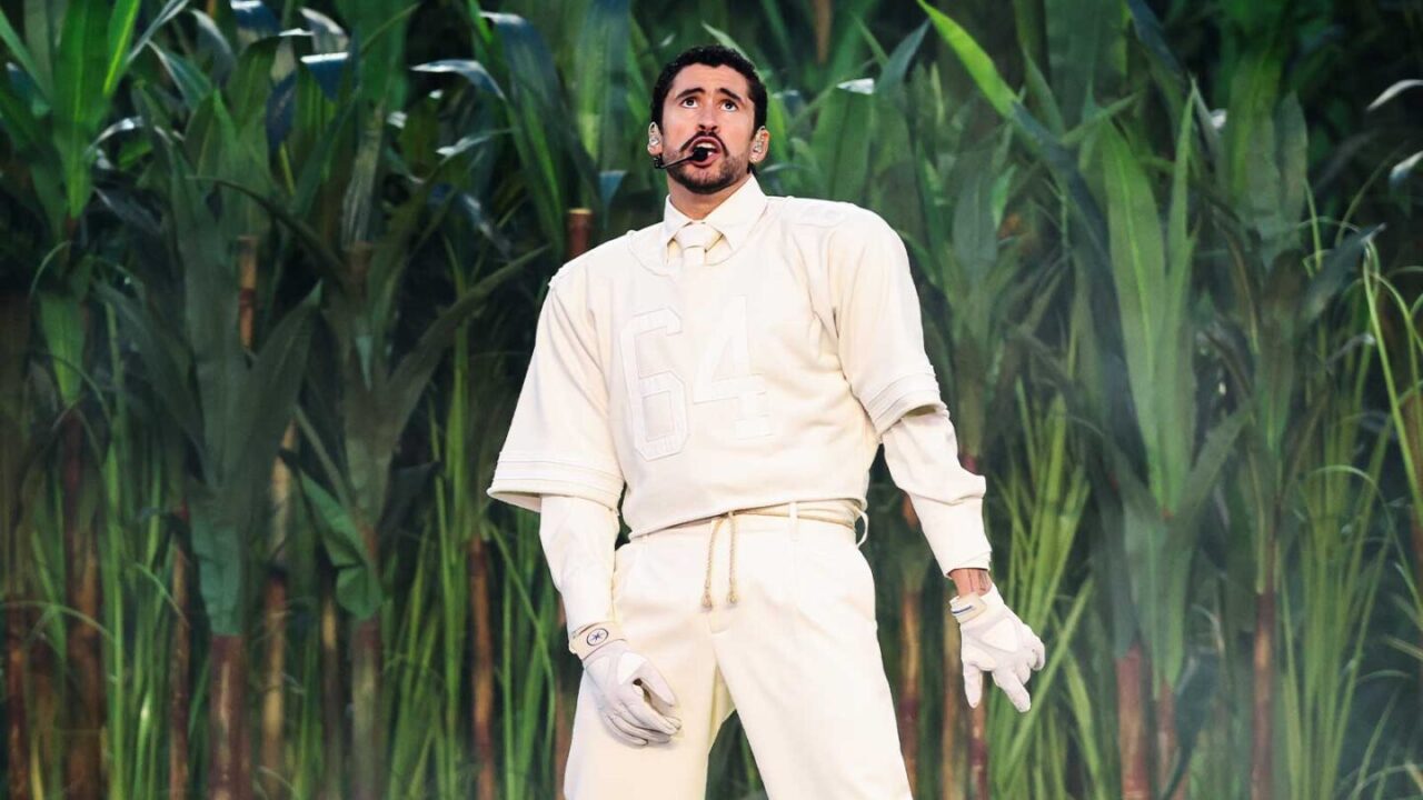 ¿Por qué Bad Bunny trabaja «gratis»? El oscuro secreto financiero detrás de la Super Bowl LX.